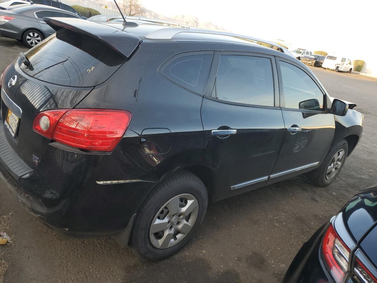 2014 NISSAN ROGUE
