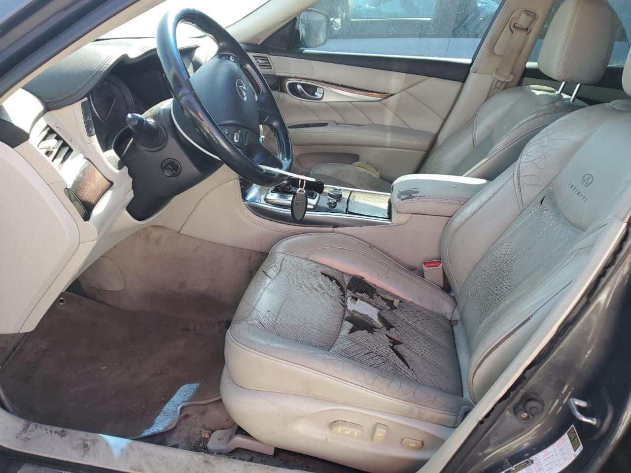 2012 INFINITI M37