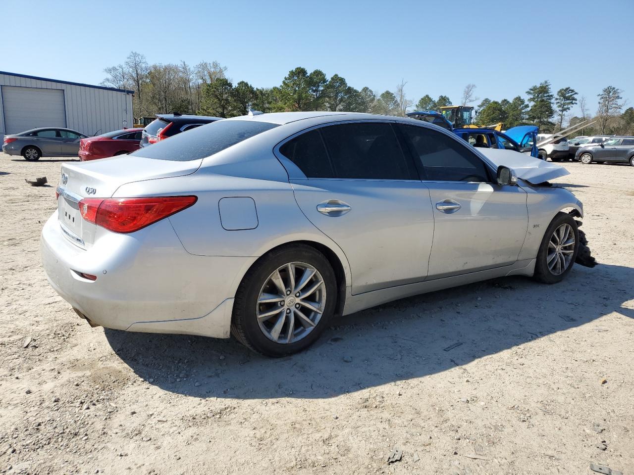 2017 INFINITI Q50
