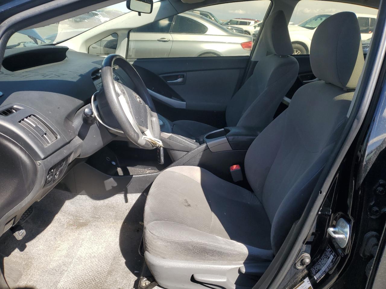 2013 TOYOTA PRIUS