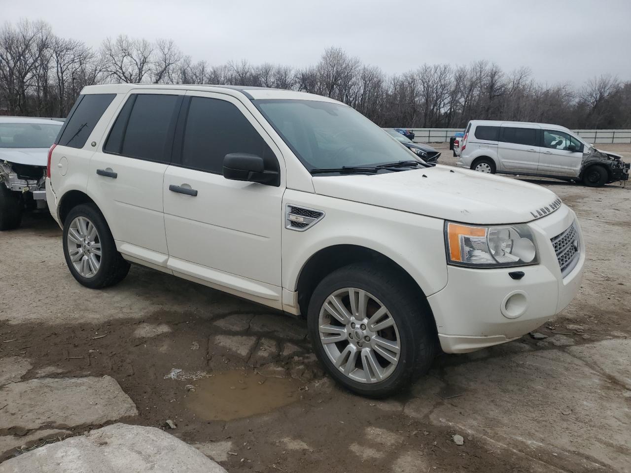 2010 LAND ROVER LR2