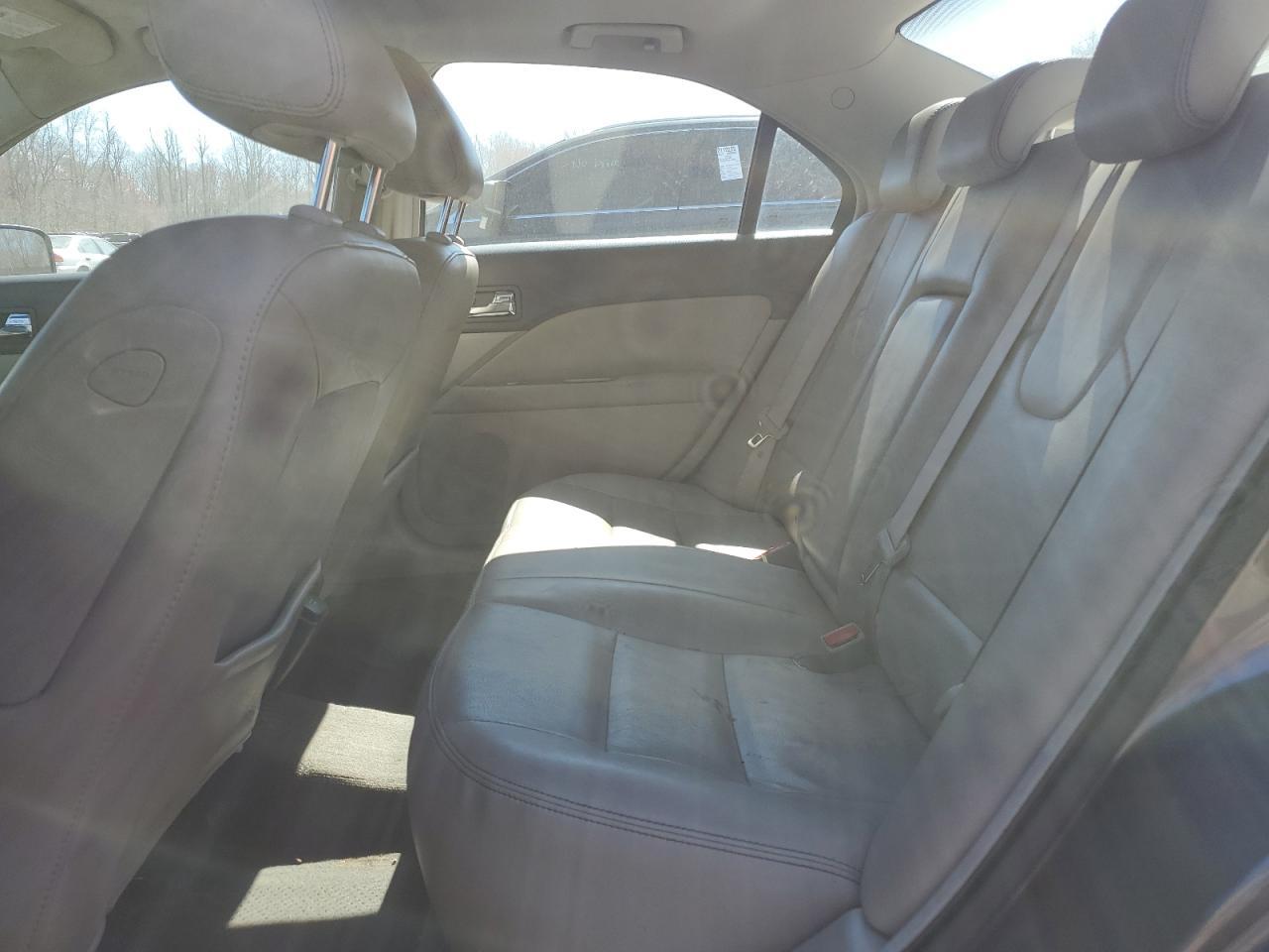 2010 FORD FUSION