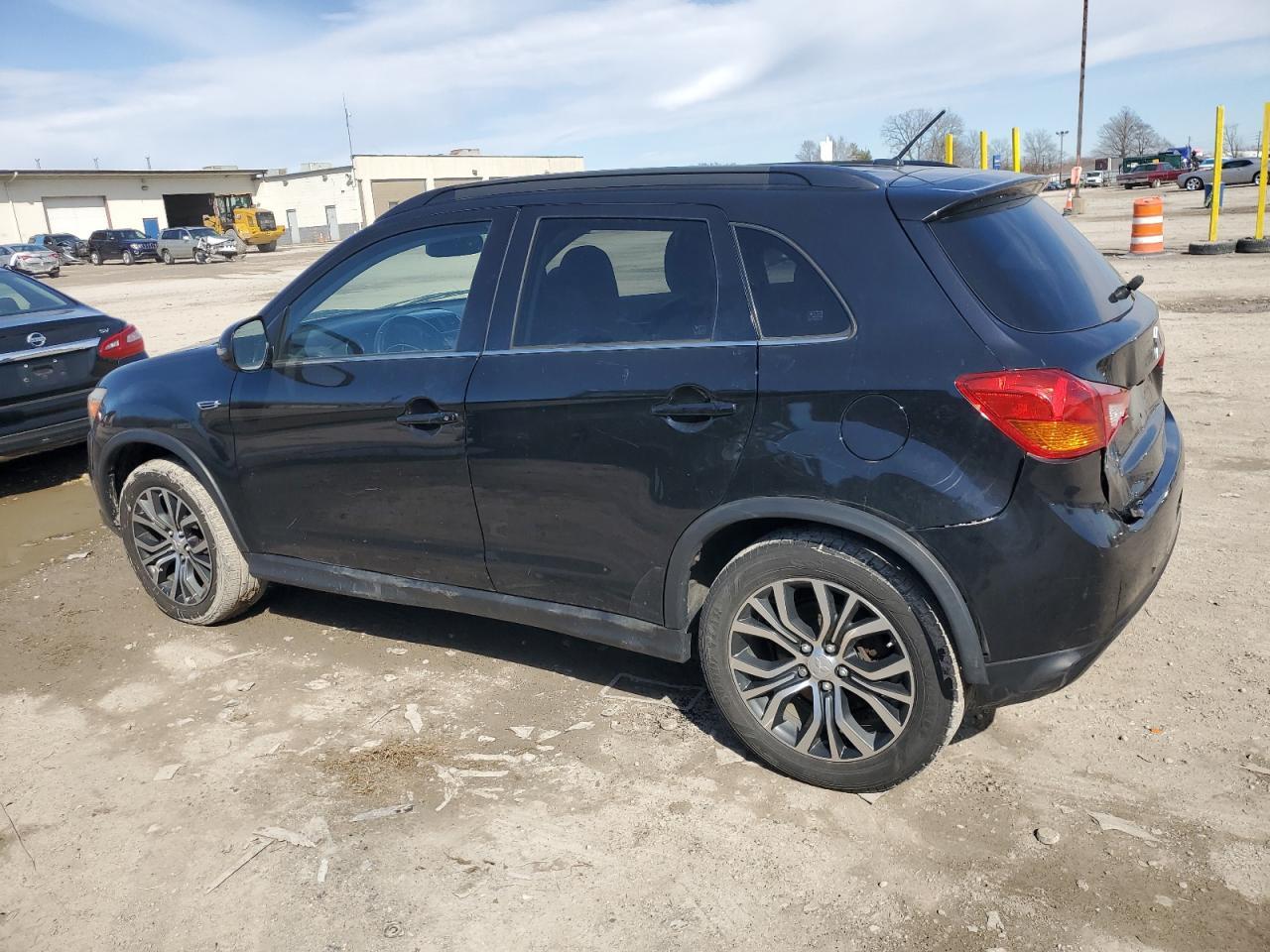 2016 MITSUBISHI outlander