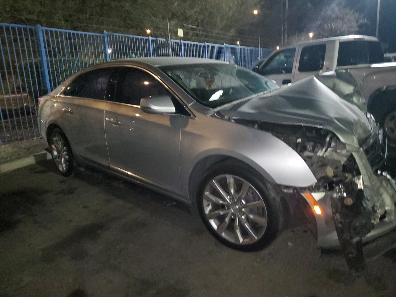 2017 CADILLAC XTS