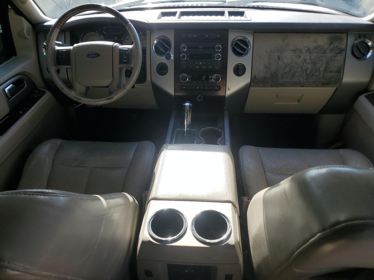 2010 FORD Expedition