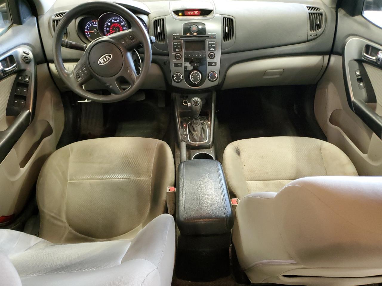 2013 KIA FORTE