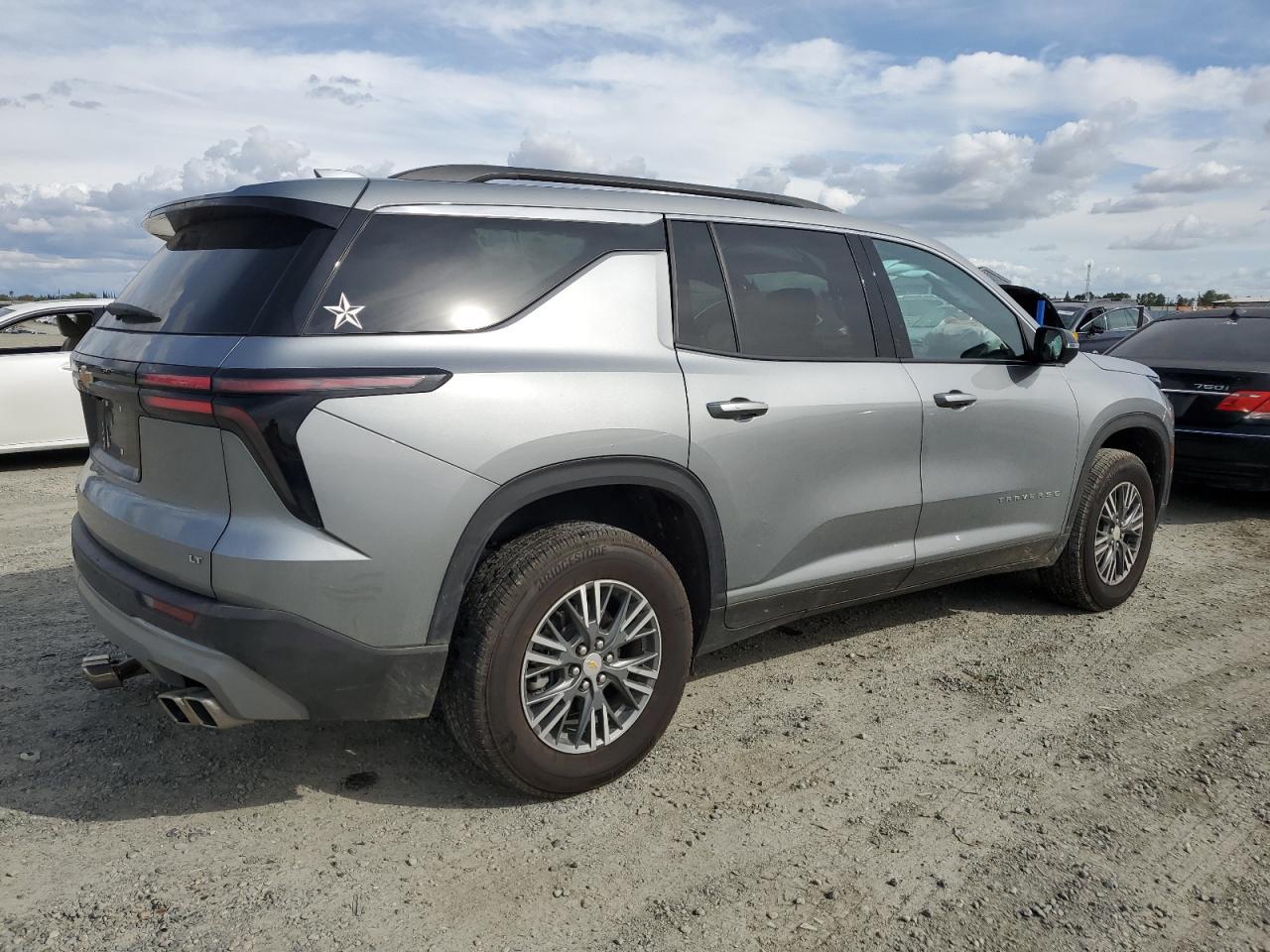 2024 CHEVROLET TRAVERSE