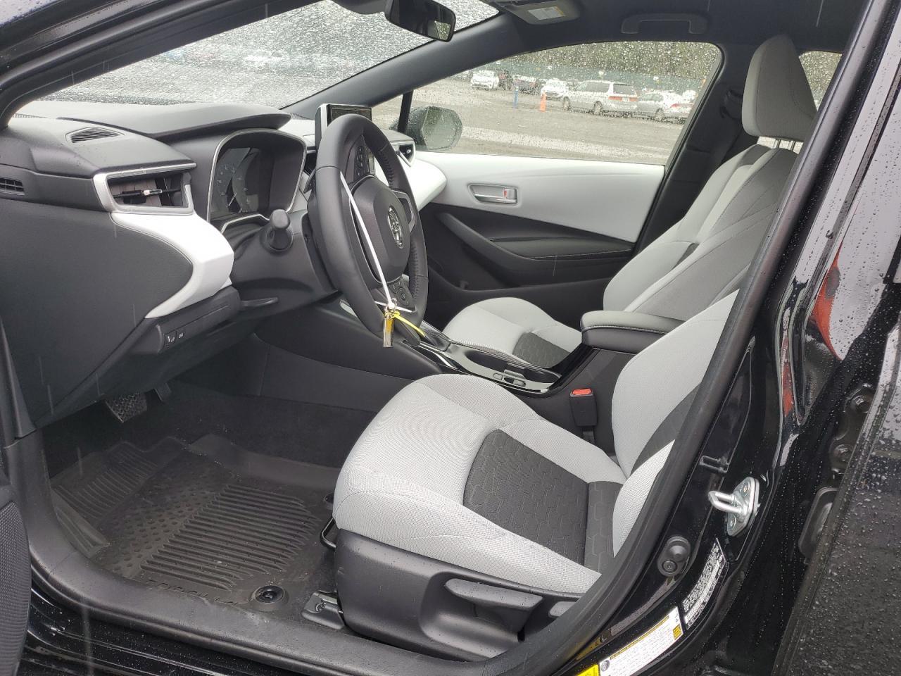 2025 TOYOTA COROLLA