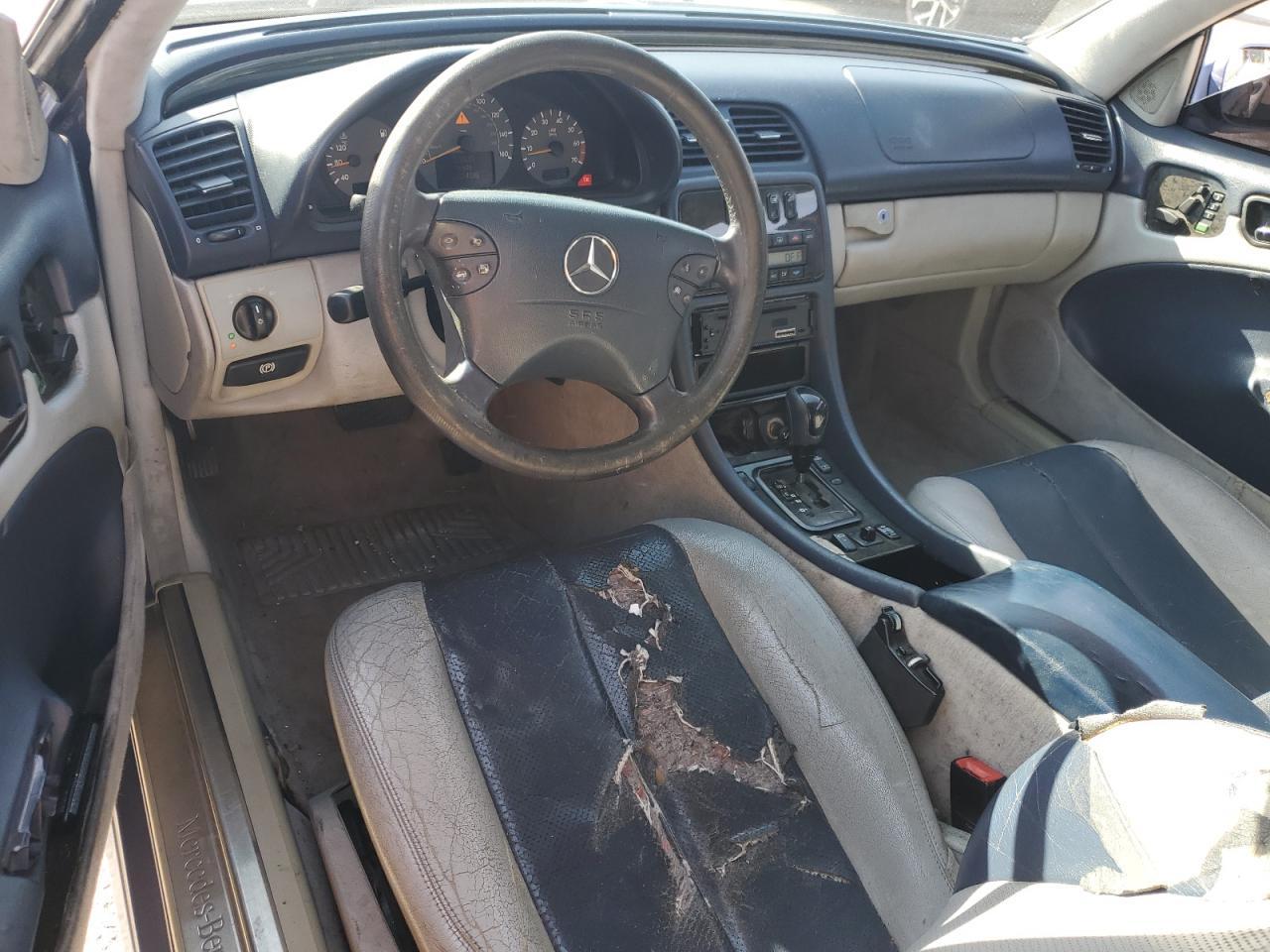 2002 MERCEDES-BENZ Clk-Class