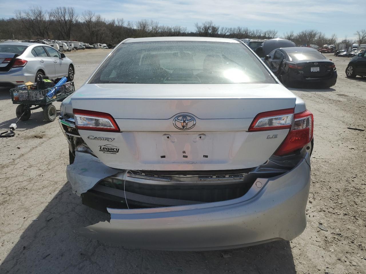2012 TOYOTA CAMRY