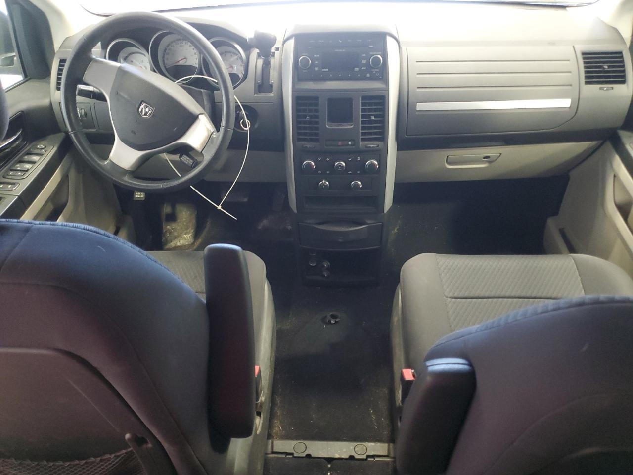 2010 DODGE GRAND CARAVAN