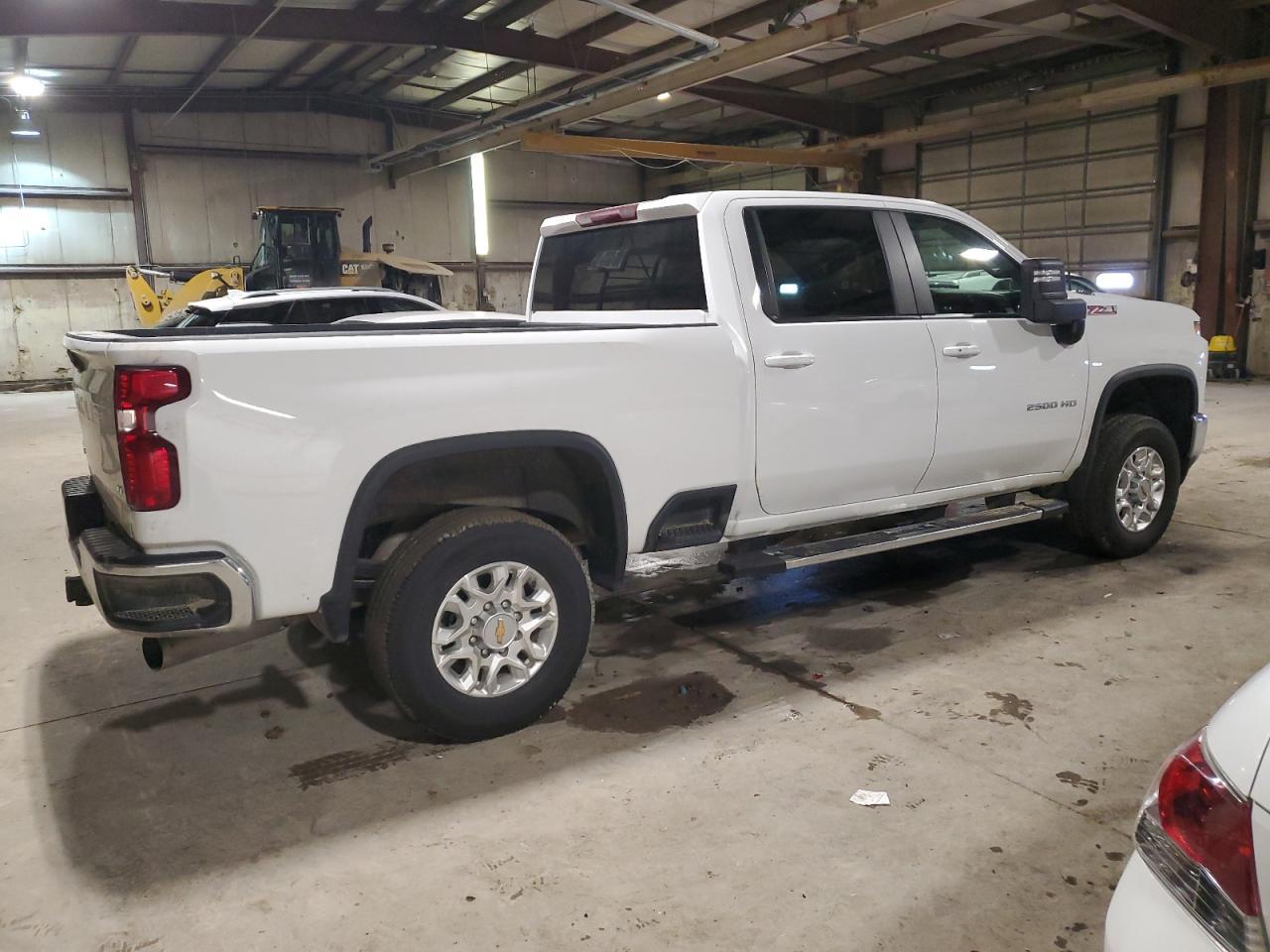 2023 CHEVROLET Silverado