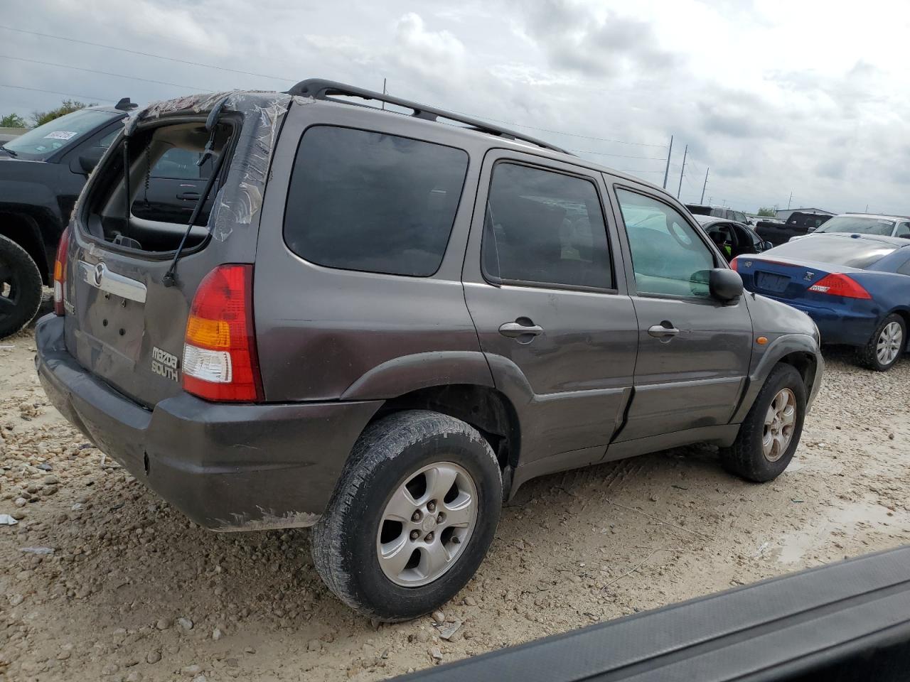2004 MAZDA Tribute