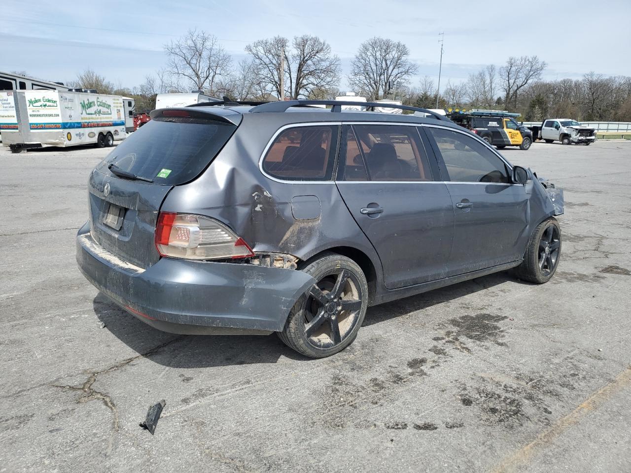 2010 VOLKSWAGEN JETTA