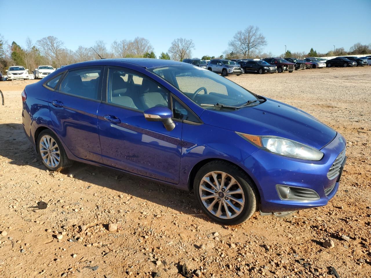 2014 FORD Fiesta