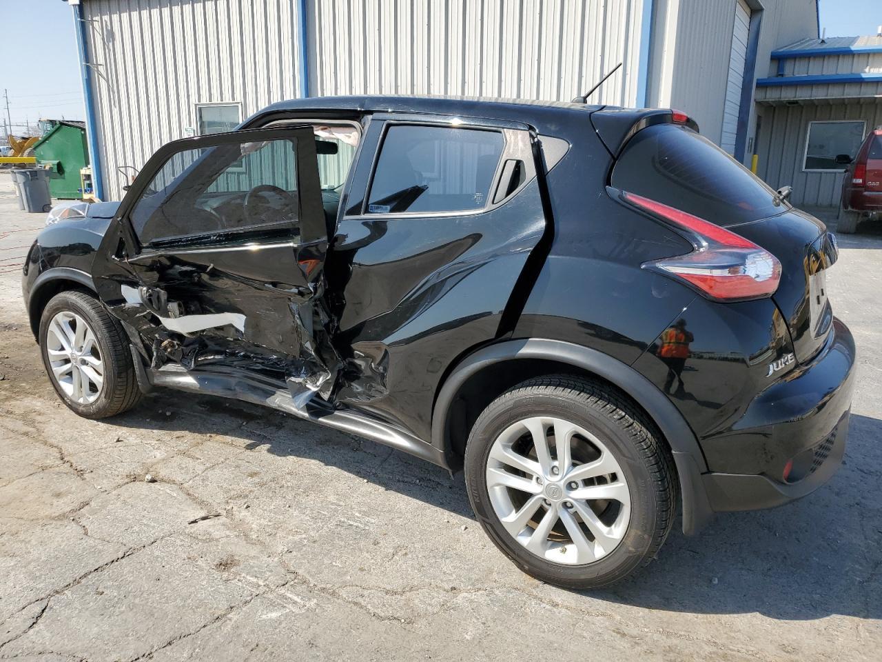 2015 NISSAN Juke