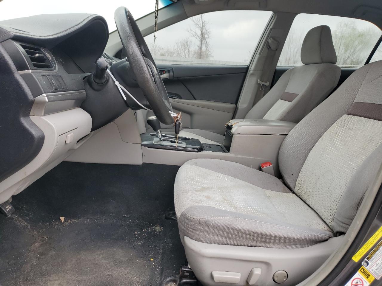 2014 TOYOTA CAMRY