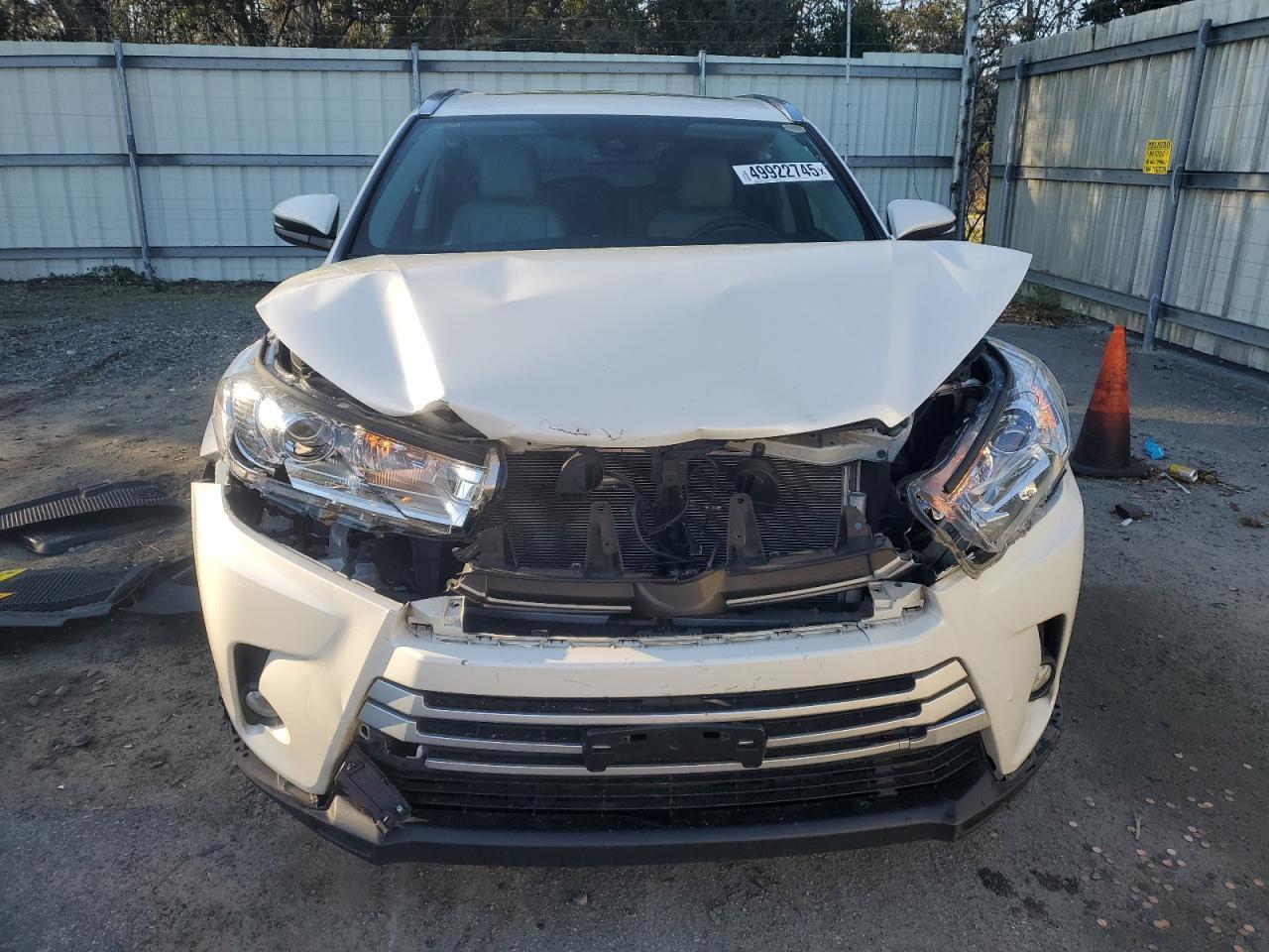 2018 TOYOTA HIGHLANDER