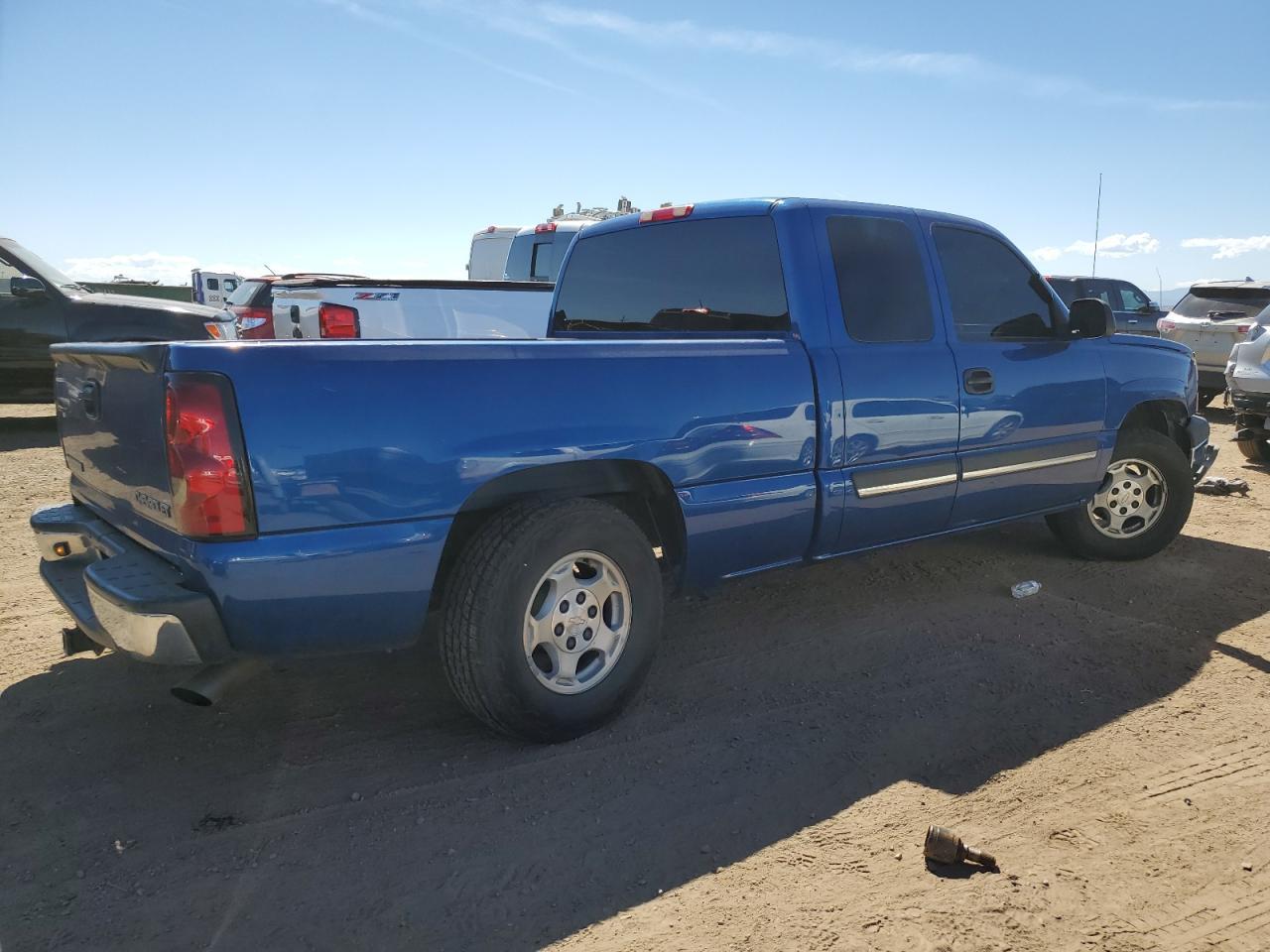 2004 CHEVROLET Silverado