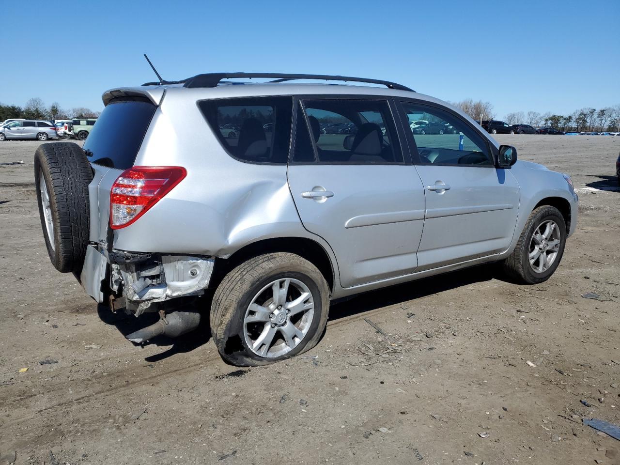 2011 TOYOTA RAV4