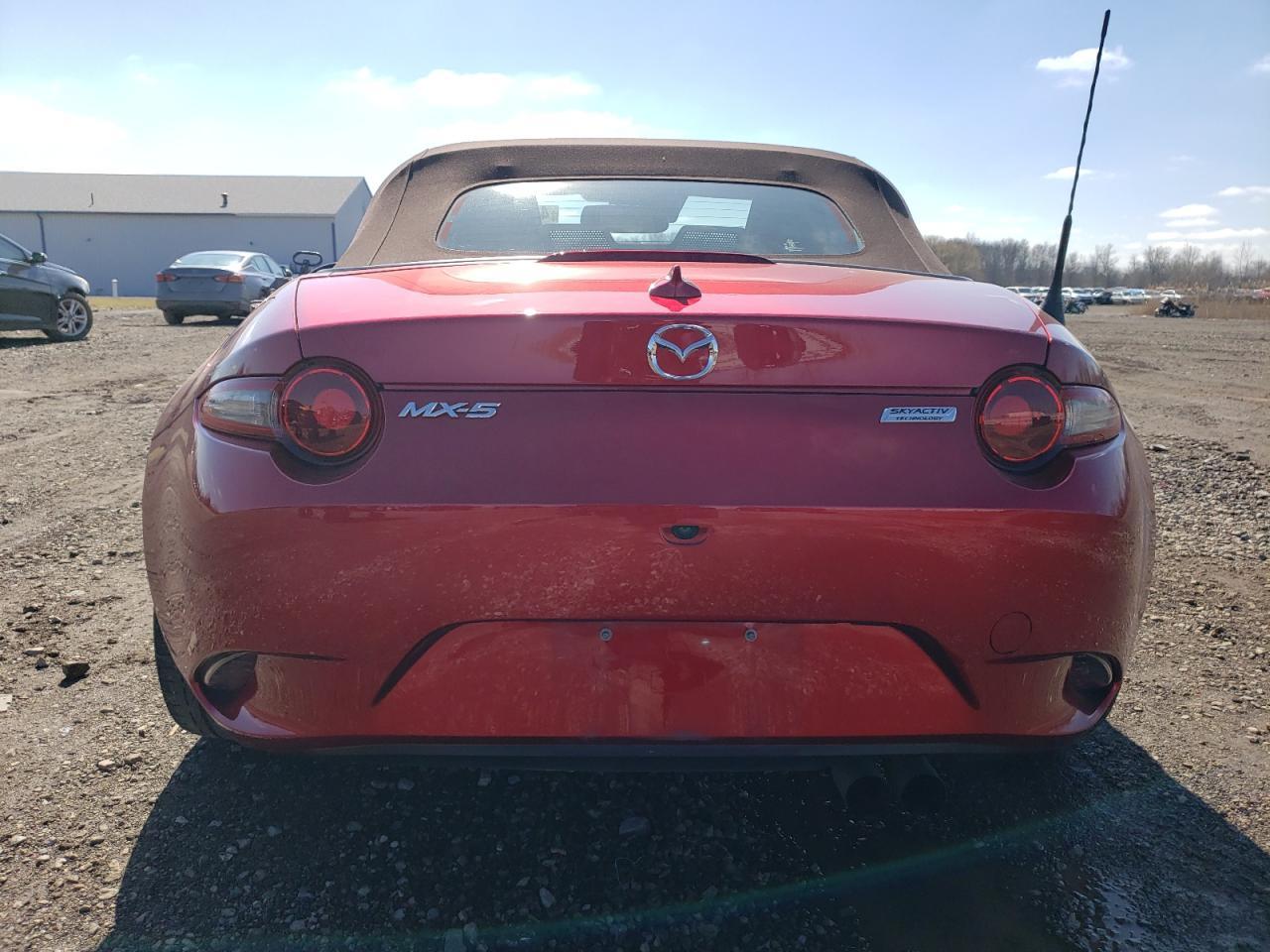 2019 MAZDA MX-5 Miata