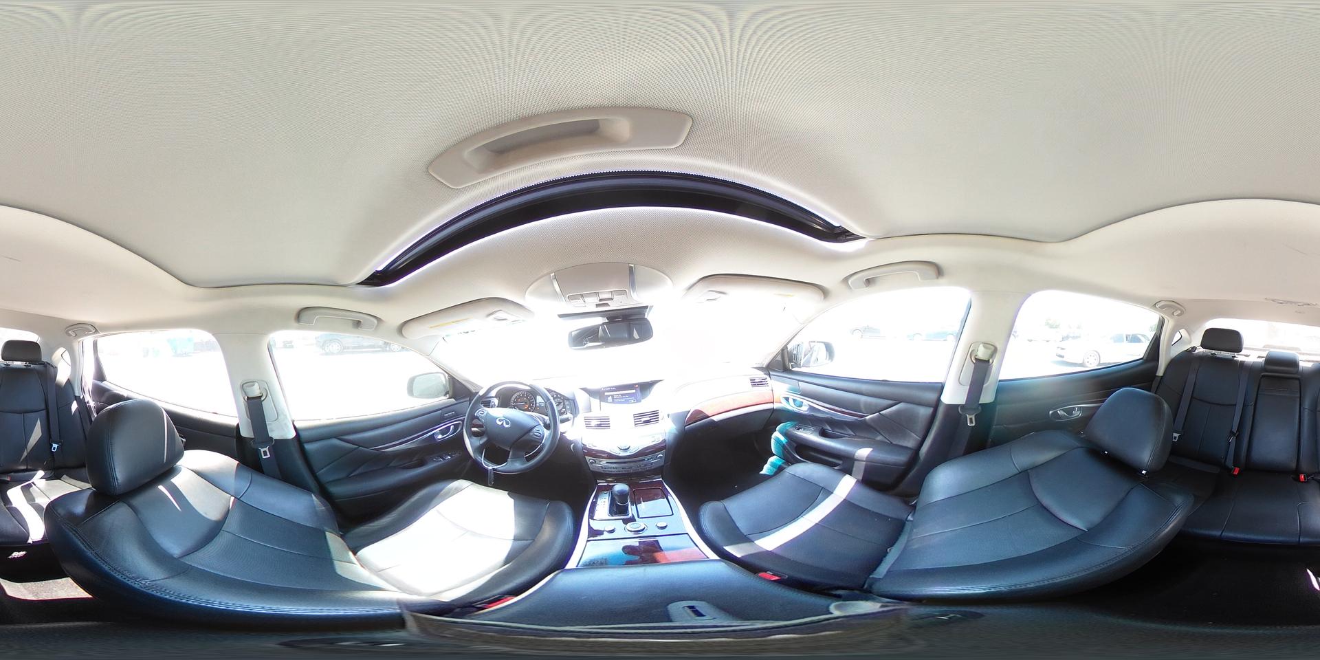 2016 INFINITI Q70