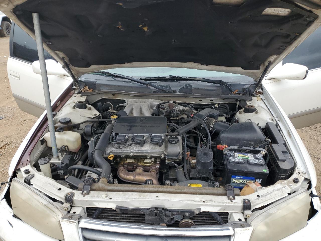 2001 TOYOTA CAMRY