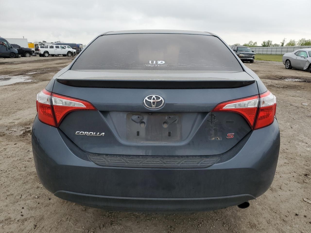 2015 TOYOTA COROLLA