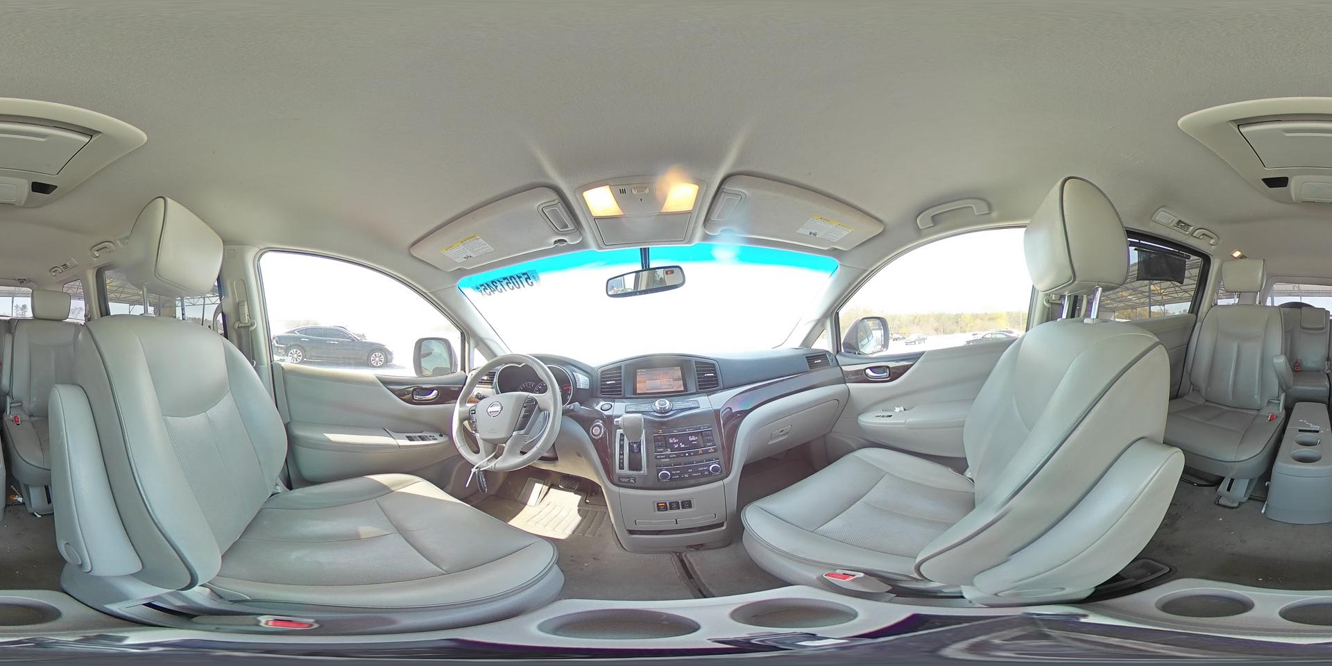 2015 NISSAN Quest
