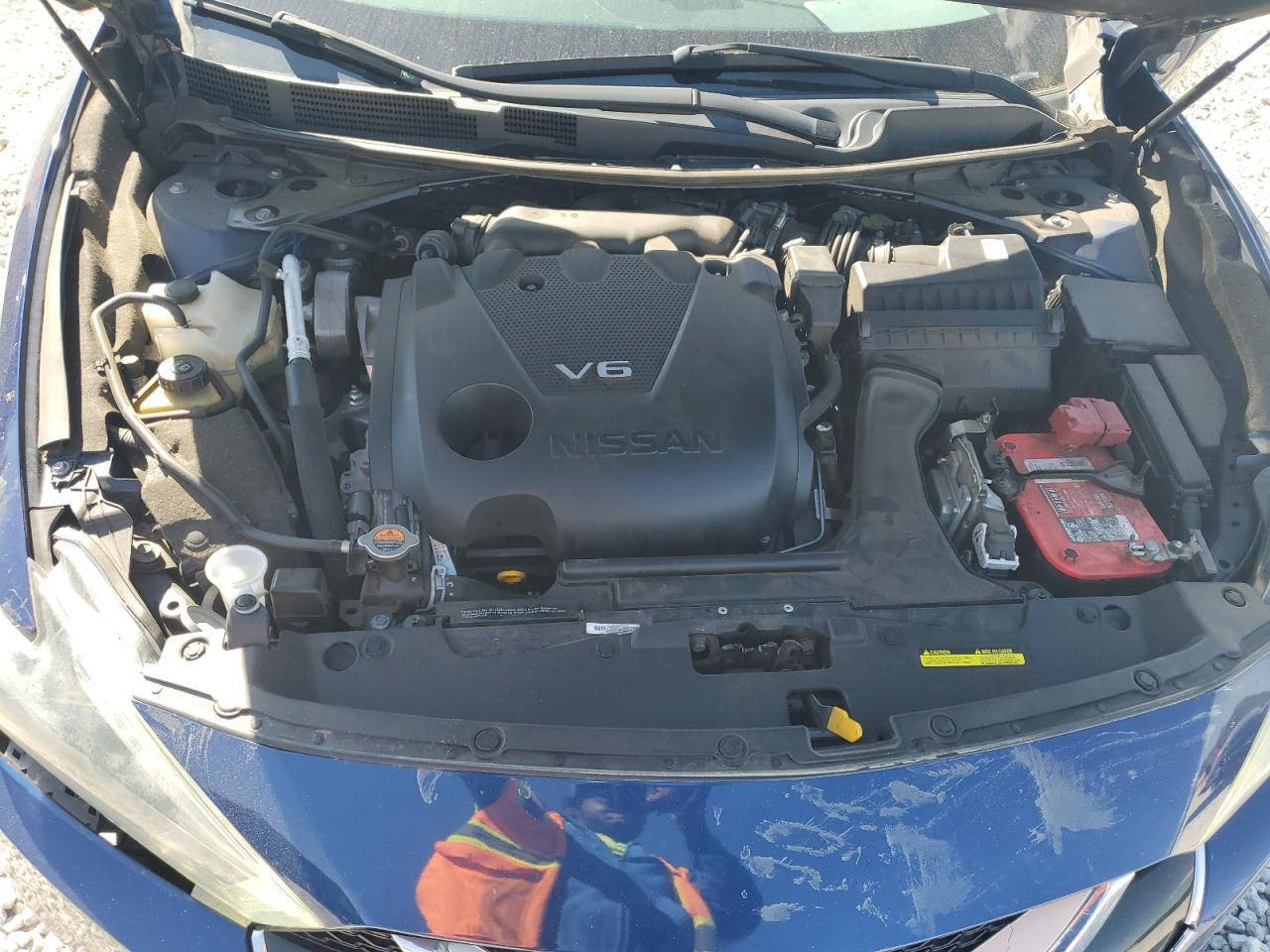 2016 NISSAN Maxima