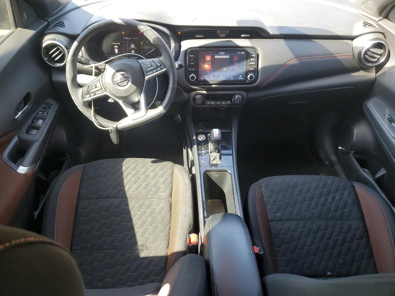 2021 NISSAN KICKS