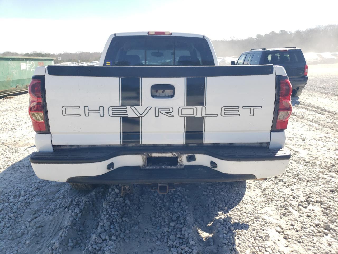 2004 CHEVROLET Silverado
