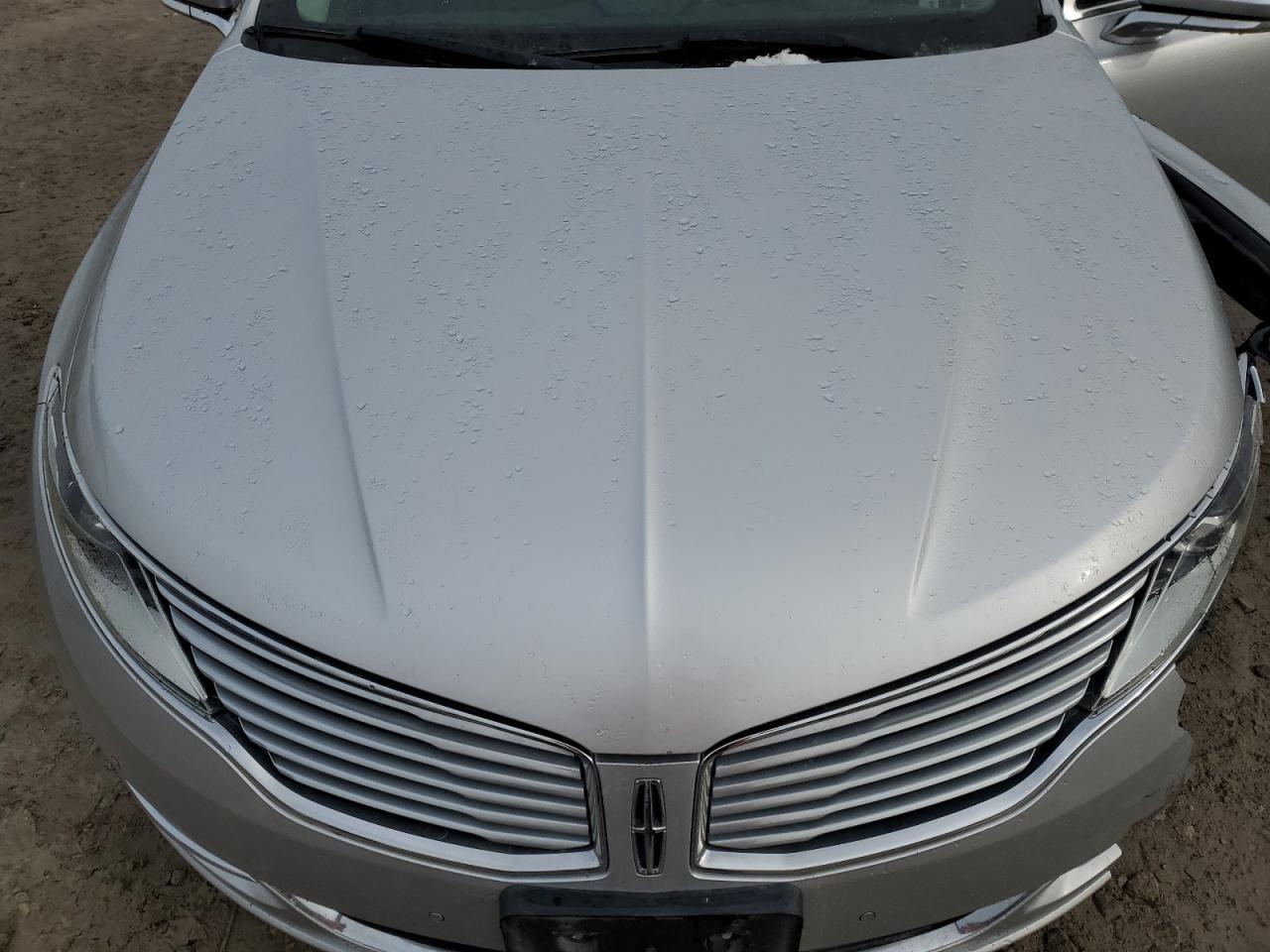 2013 LINCOLN MKZ