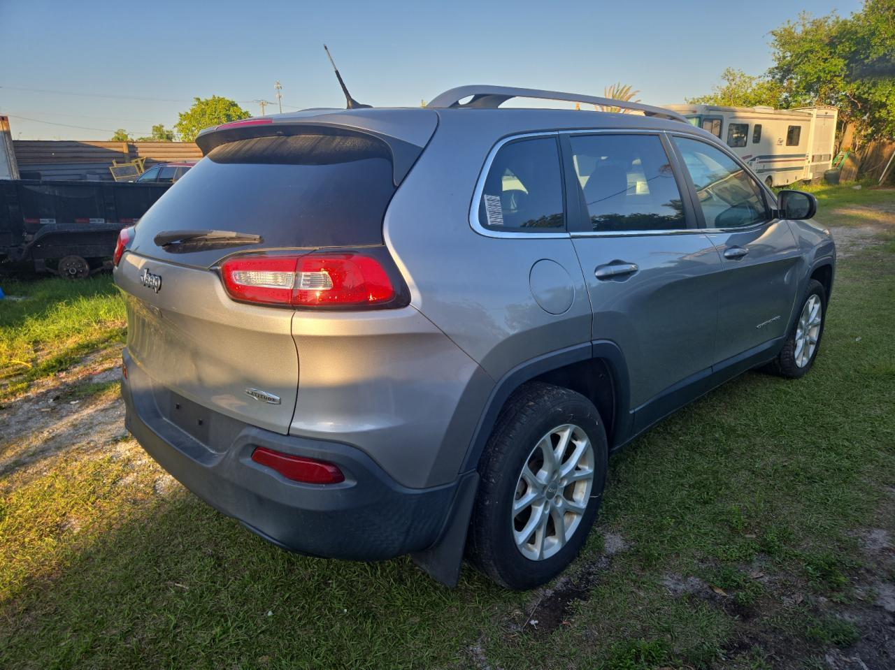 2017 JEEP Grand Cherokee