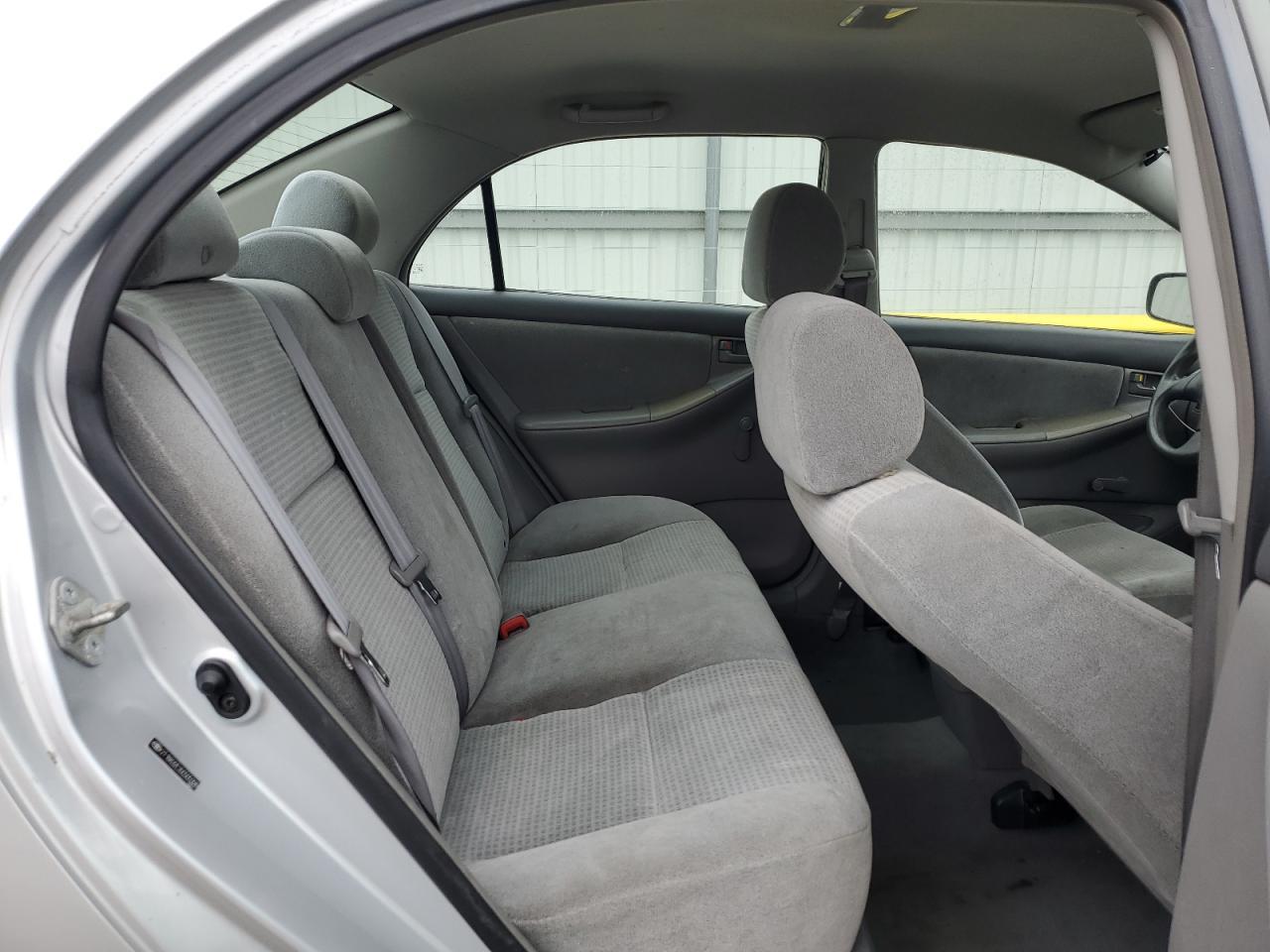 2005 TOYOTA COROLLA