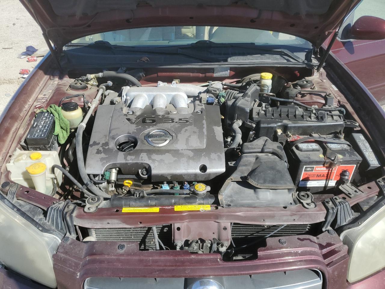 2002 NISSAN Maxima