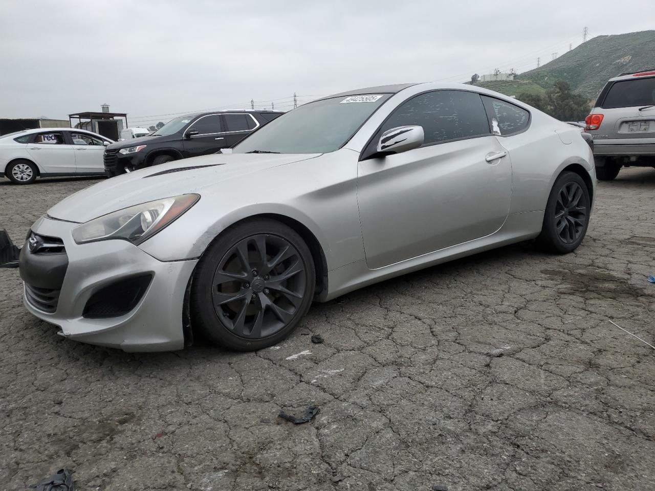 2013 HYUNDAI GENESIS