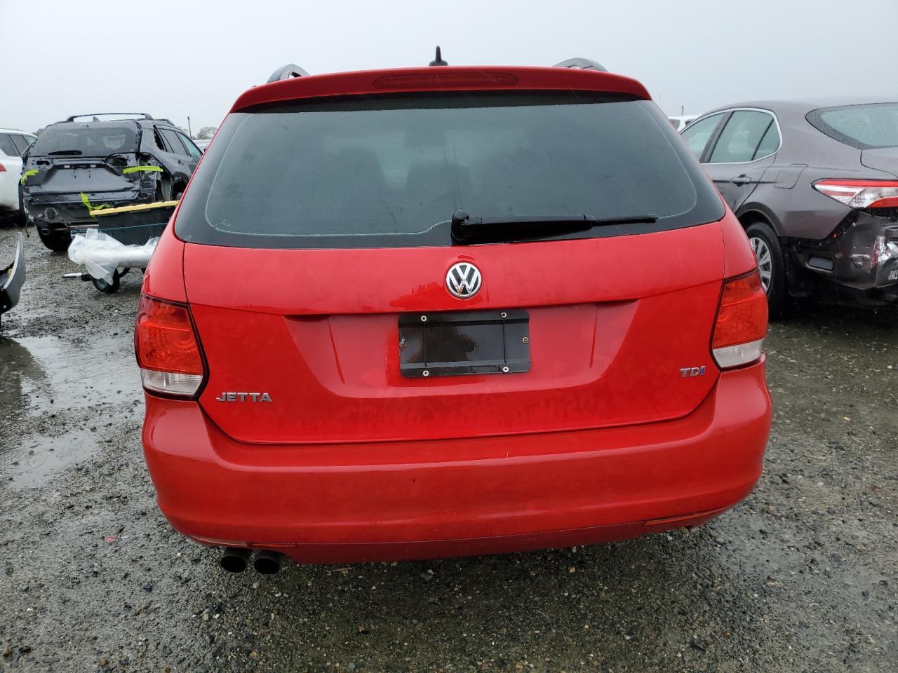 2013 VOLKSWAGEN JETTA