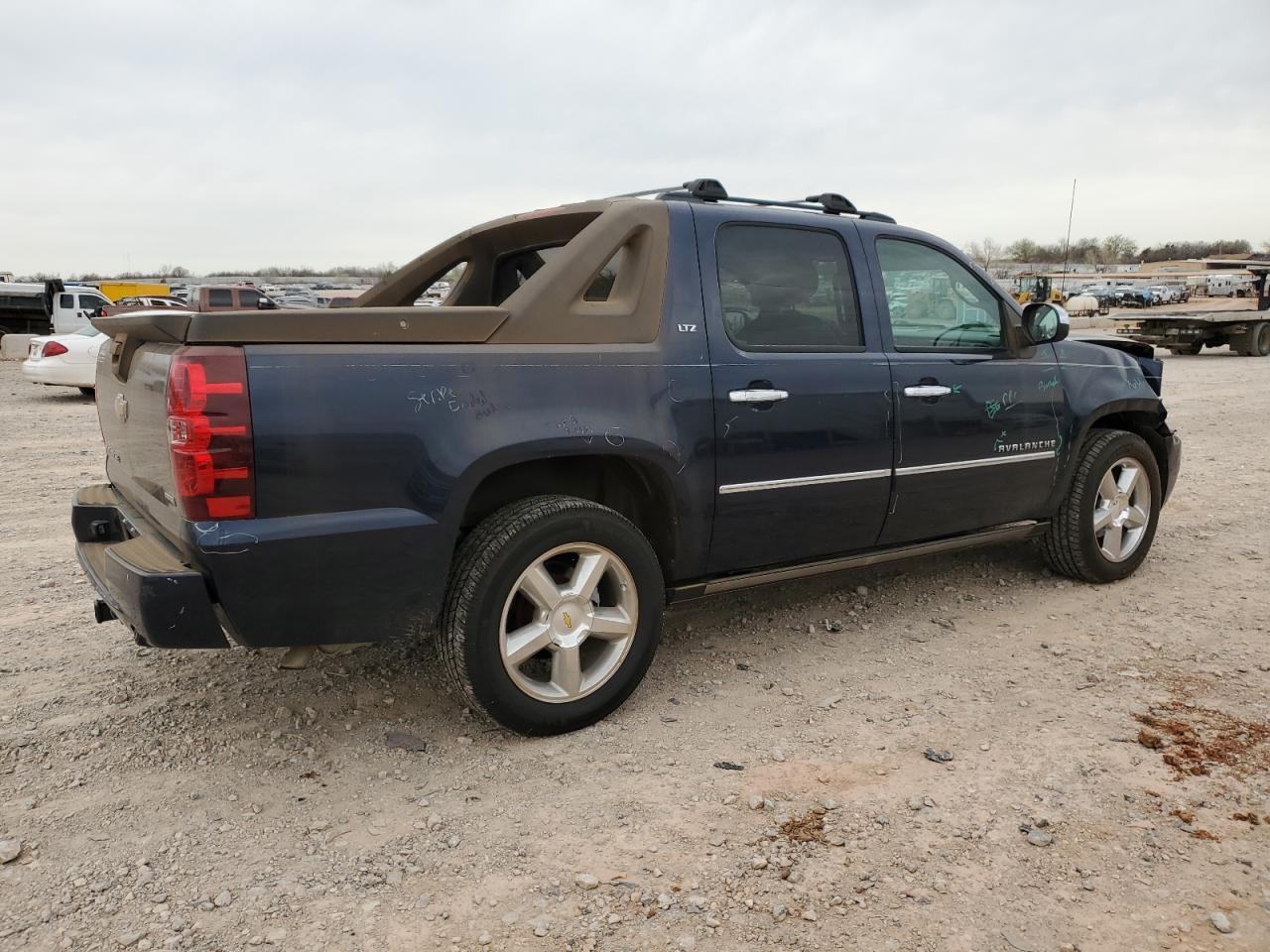 2010 CHEVROLET Avalanche