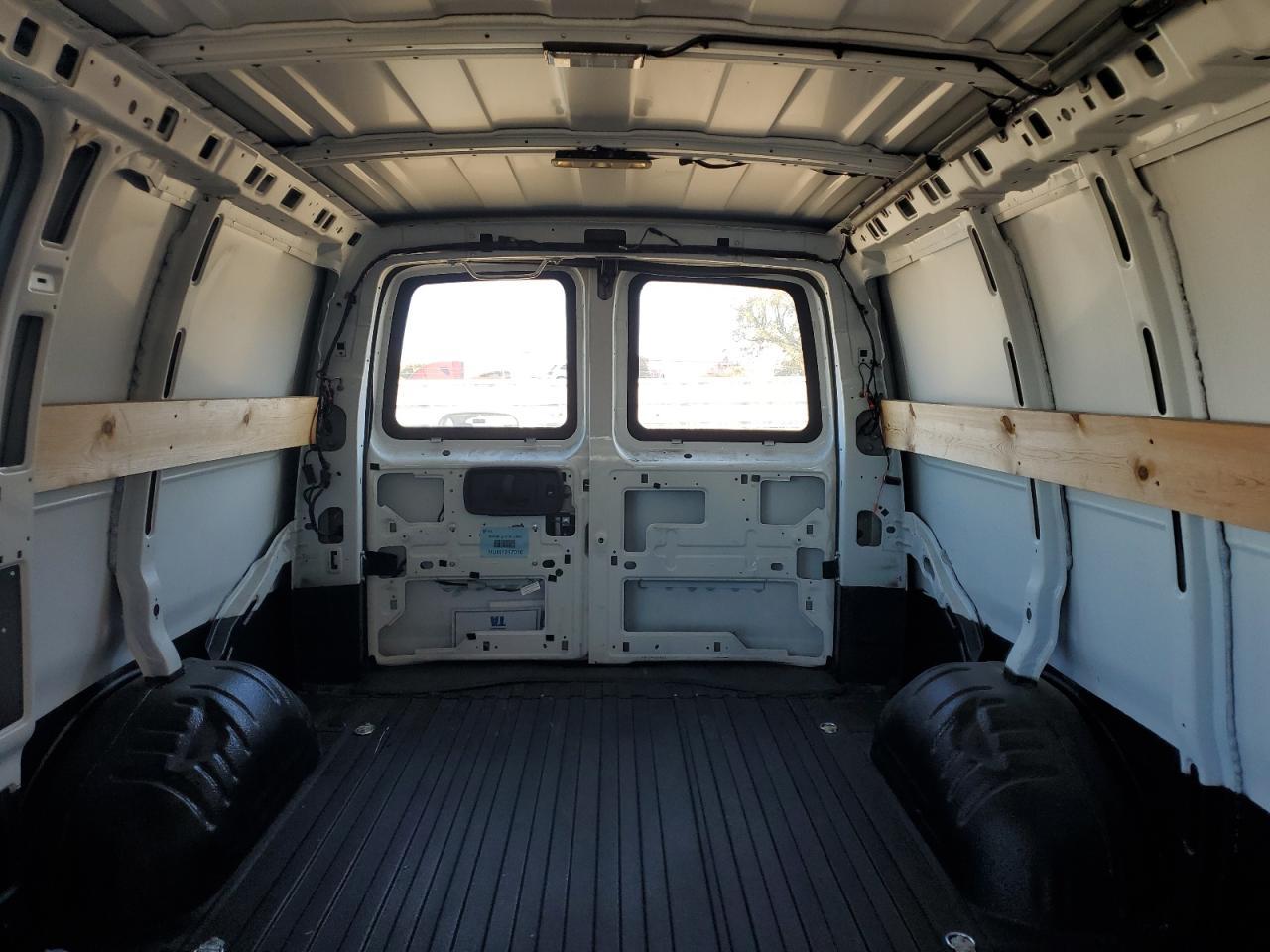 2015 CHEVROLET EXPRESS 2500