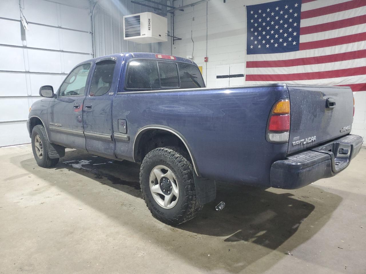 2002 TOYOTA TUNDRA