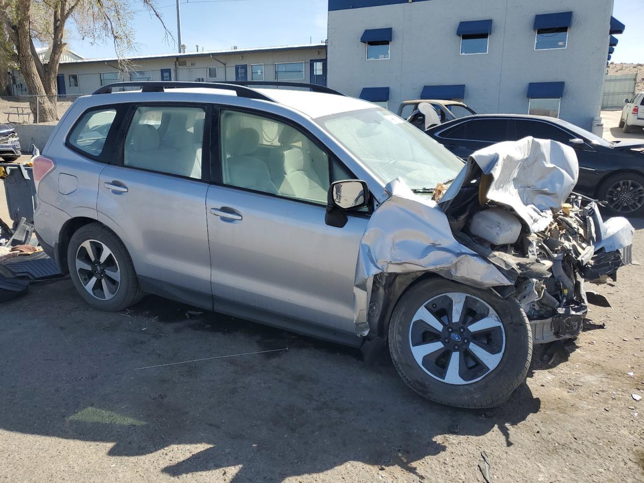 2017 SUBARU FORESTER