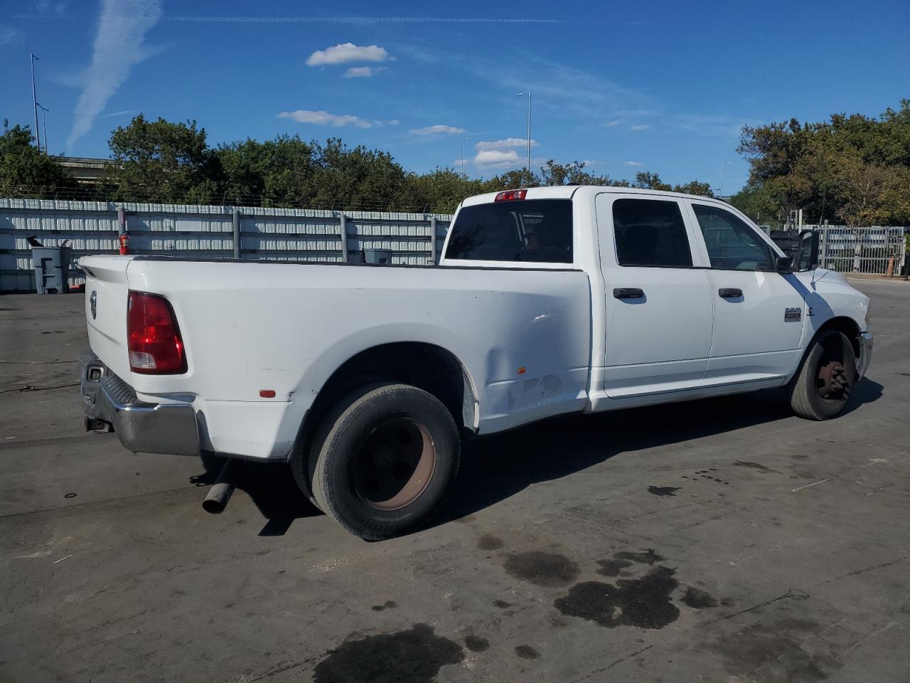 2011 DODGE Ram 3500
