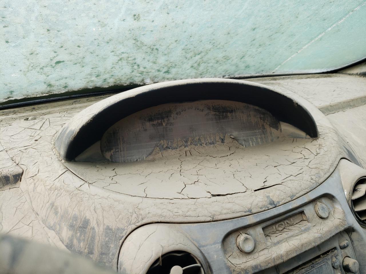 2004 SATURN Ion