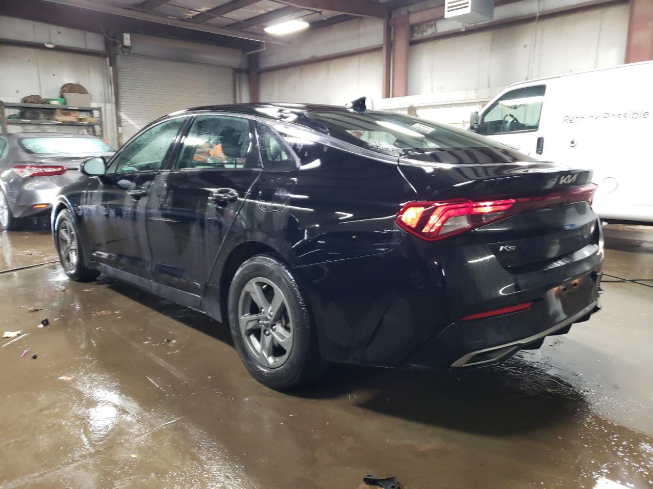 2022 KIA K5