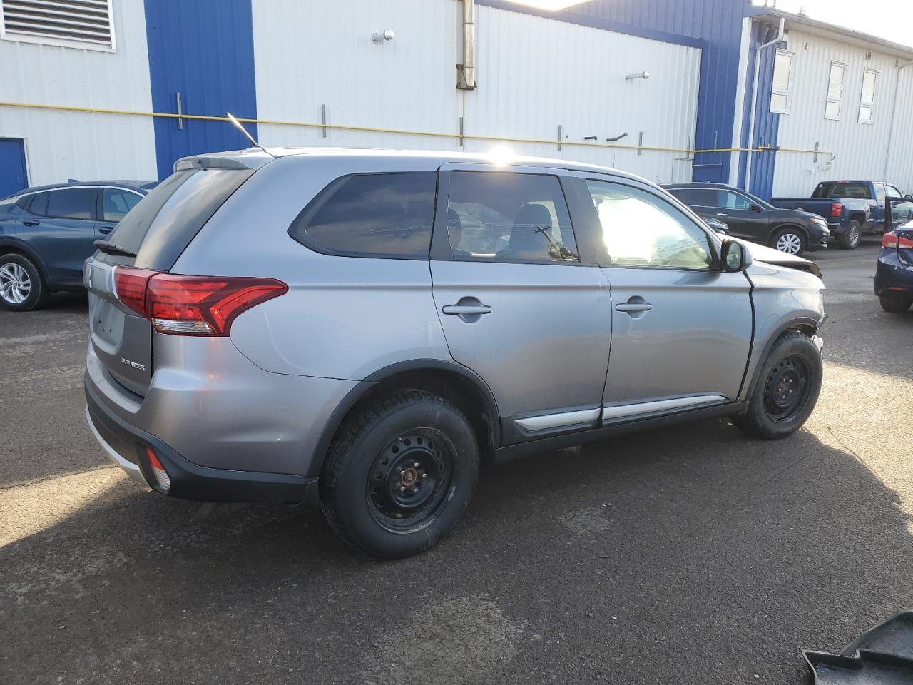 2016 MITSUBISHI outlander
