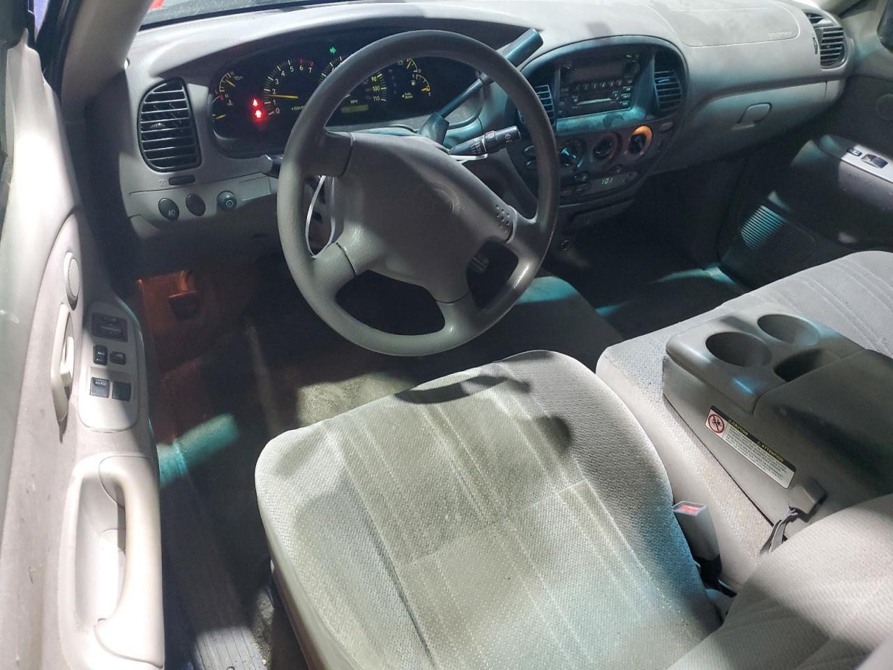 2002 TOYOTA TUNDRA