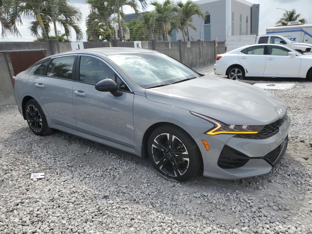 2023 KIA K5