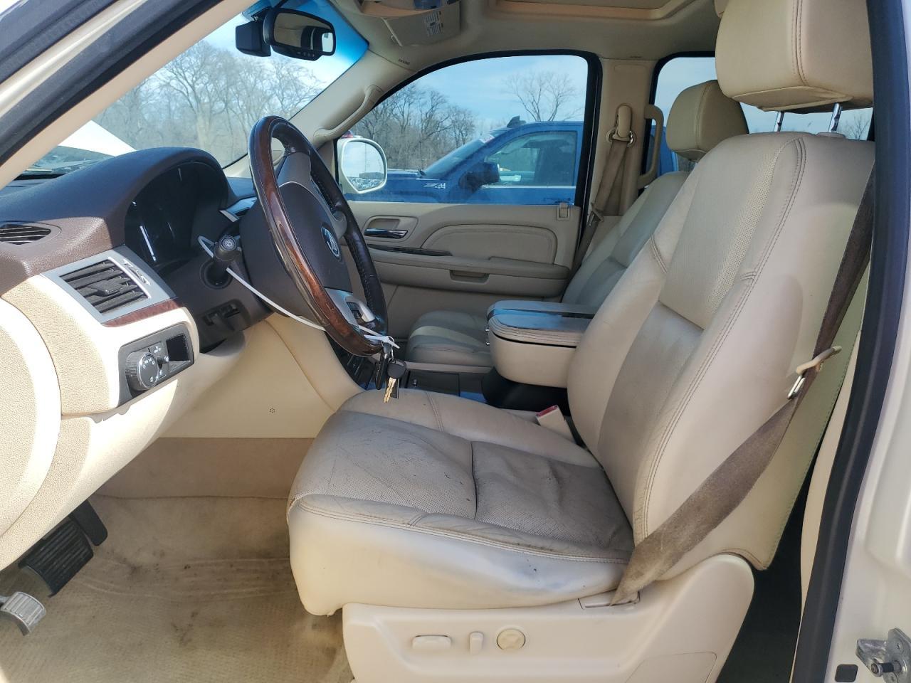 2008 CADILLAC ESCALADE