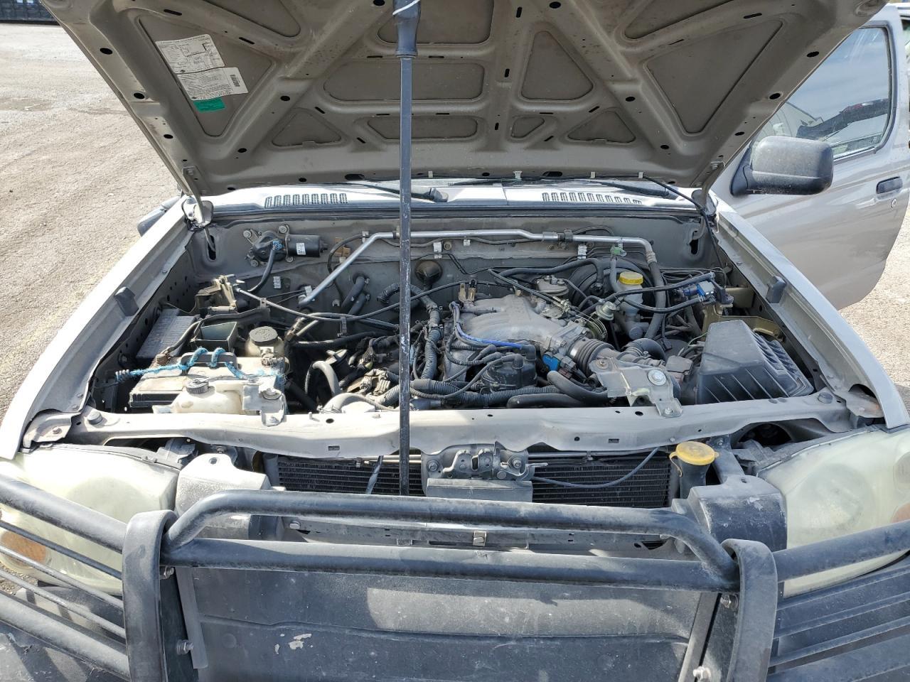 2004 NISSAN Frontier